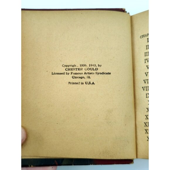 Vintage Dick Tracy Special F.B.I. Operative Book Copyright 1943 - Picture 4 of 4